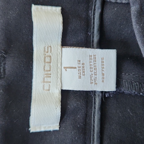 Chico's Black long shorts Size 1 - Picture 4 of 7